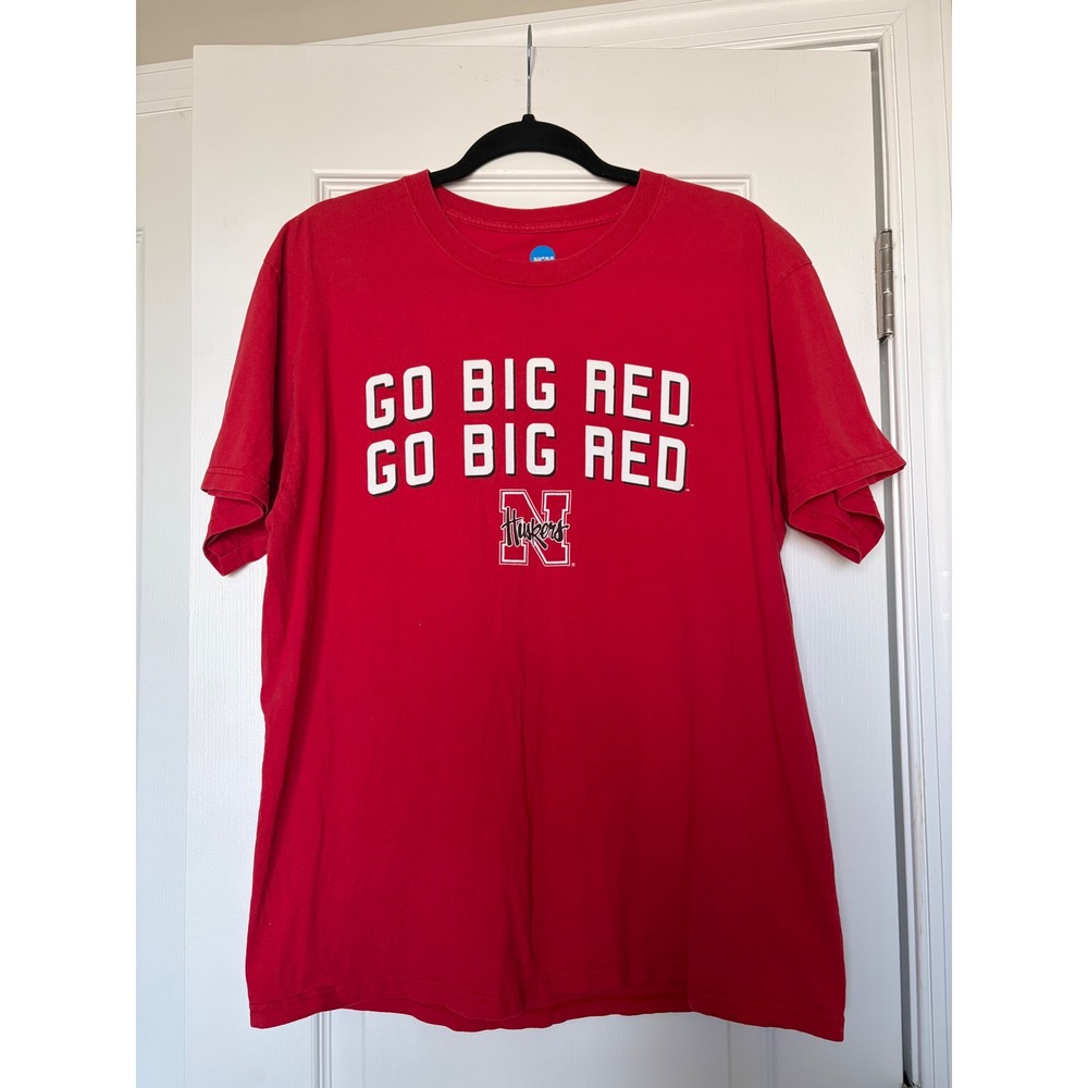NCAA Nebraska Huskers Go Big Red T-Shirt Mens Large Red KA Inc Short Sleeve Tee